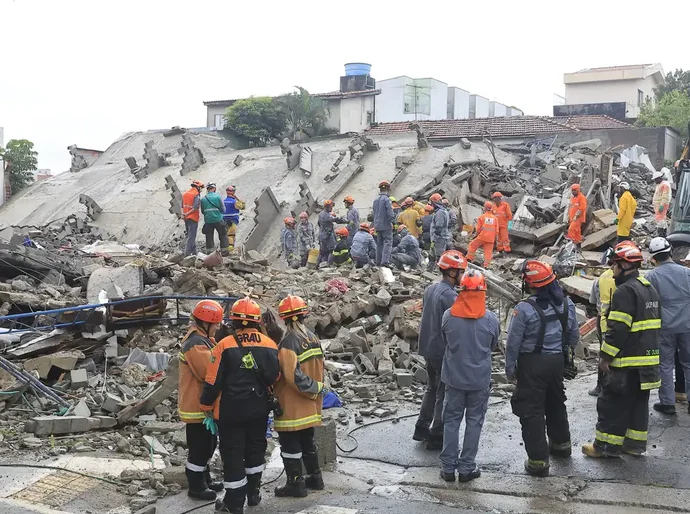 Chuvas deixam ao menos oito mortos na Grande São Paulo