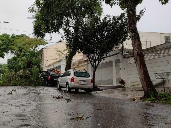 Inmet emite alerta de perigo em casos de chuvas intensas em MT