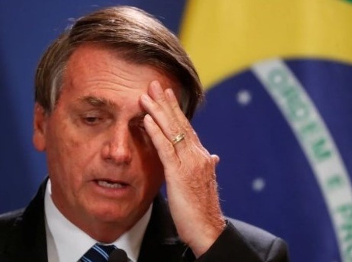 Ex-comandantes confirmaram à PF pressão de Bolsonaro por golpe