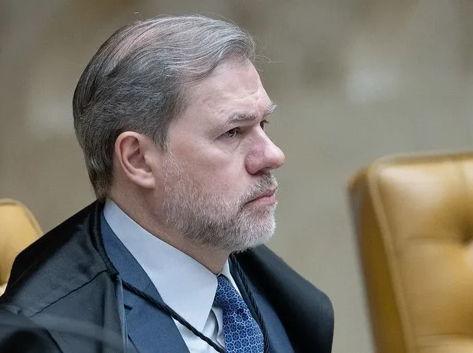 Caso Master: Toffoli cita “falta de empenho” e cobra diretor da PF