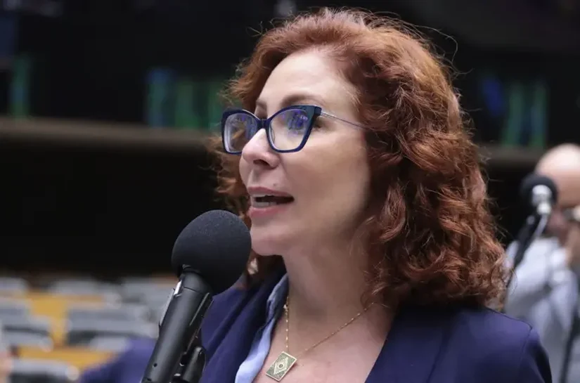 Carla Zambelli é presa na Itália