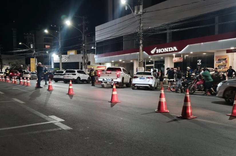 Operação Lei Seca resulta na prisão de três condutores por embriaguez na Isaac Póvoas