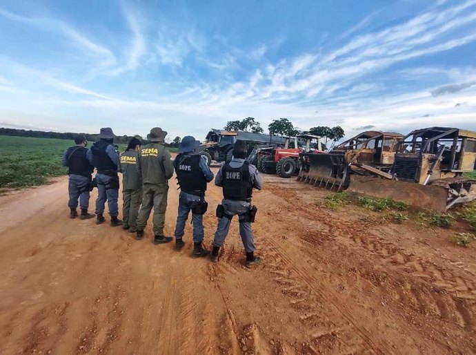 Sema aplica R$ 35 milhões em multas e embarga 3 mil hectares durante operação no Noroeste de MT
