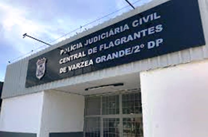 Polícia Civil prende 2 com um tijolo e meio de maconha em Várzea Grande