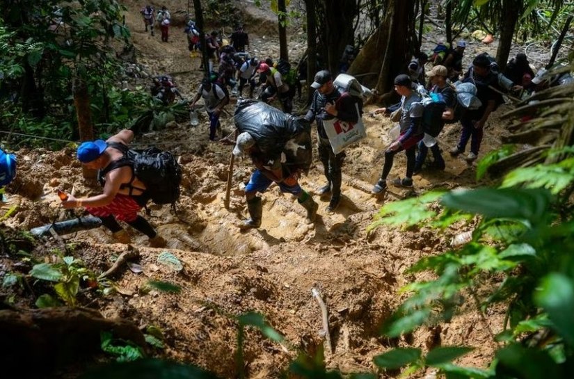 A crise econômica impulsiona o êxodo de policiais na Venezuela