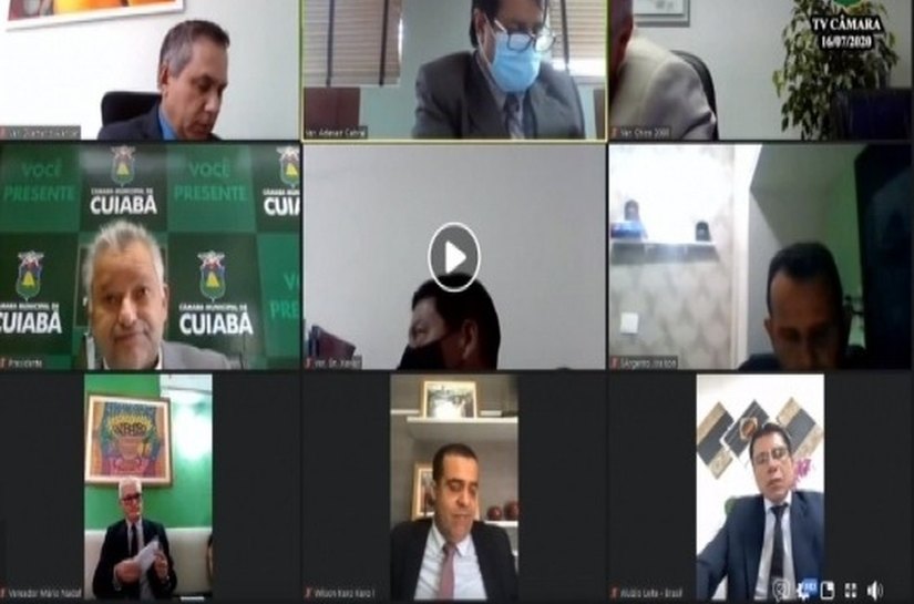 Vereadores da base de Emanuel Pinheiro fazem votação ‘relâmpago’ e rejeitam relatório da CPI do Paletó