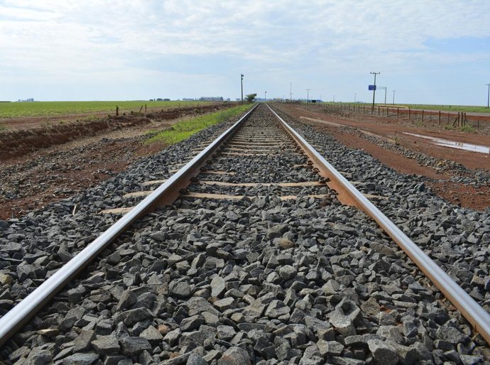 Mato Grosso tem a maior obra de ferrovia em andamento no país