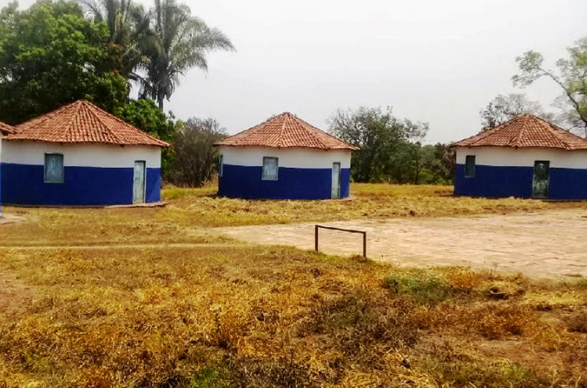 Estado deve construir e equipar escola em comunidade indígena