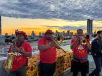 A Prefeitura de Cuiabá recebeu, na segunda-feira (11) os festeiros, o imperador e a imperatriz da Festa do Senhor Divino Espírito Santo 2026