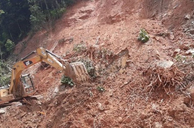 Buscas por vítimas entram no sétimo dia em São Sebastião, após temporal que atingiu o Litoral Norte de SP