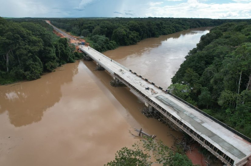 Governo de MT constrói 3 pontes sobre o Rio Teles Pires e abrirá novas rotas de trânsito