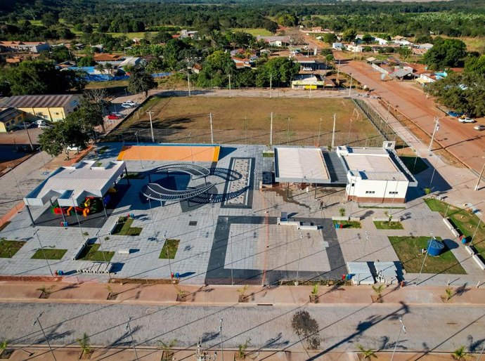 Governo de MT entrega nova praça do Distrito de Bom Jardim, assina ordens de serviço e lança obras em Nobres nesta sexta-feira,05