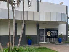 Homem de 30 anos que ameaçava menor de 17 para ter relações sexuais com ele é preso pela Polícia Civil dentro de motel em Cuiabá