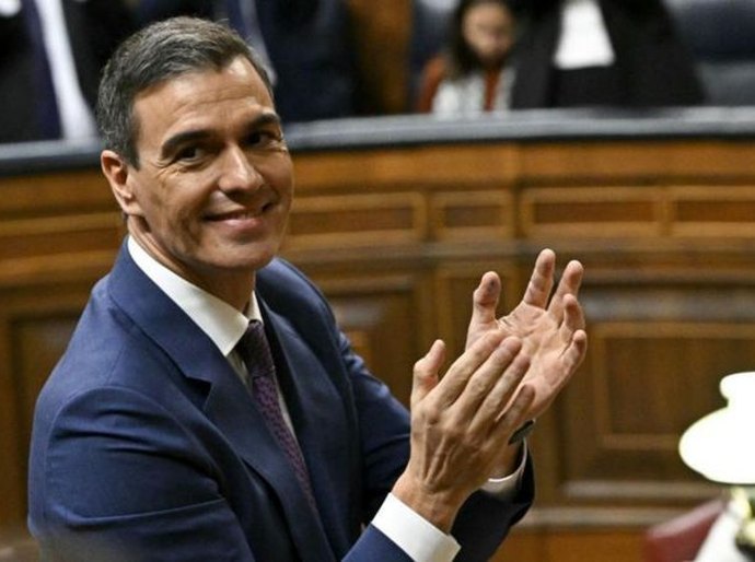 O polêmico 'pacto' com separatistas que reelegeu premiê socialista da Espanha