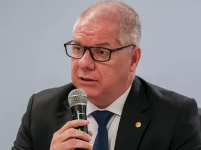 Ex-presidente do INSS recebia propina de R$ 250 mil por mês, diz PF