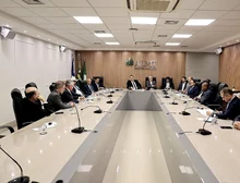Proposta do Governo de MT limita até 35% descontos dos consignados e acaba com cobrança de taxas de órgãos públicos