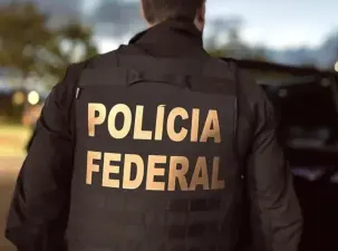PF faz operação contra lavagem de dinheiro e bloqueia R$ 316 milhões