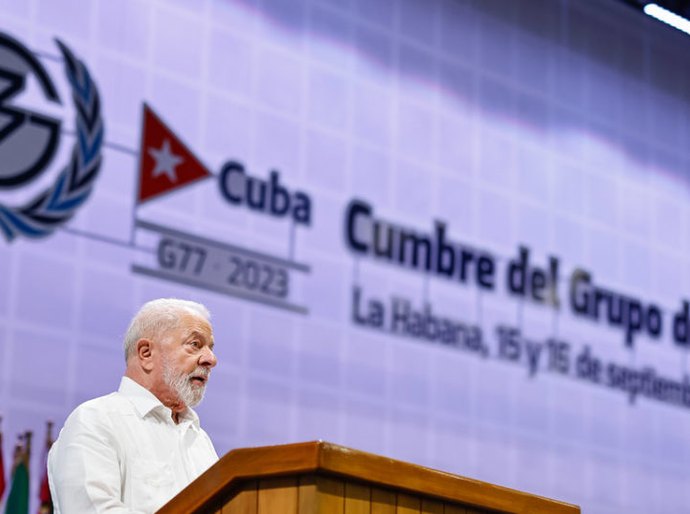 “Cuba é vítima de embargo econômico ilegal”, diz Lula em discurso no G77