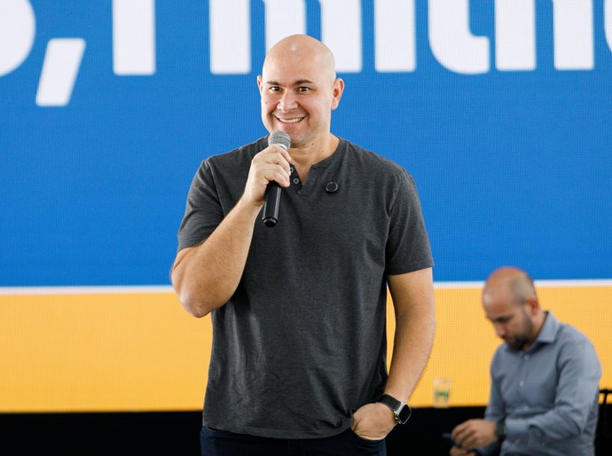 Abílio convoca 17 novos profissionais para reforçar a rede municipal de saúde