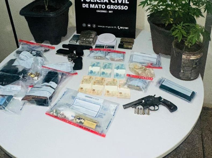 Polícia Civil cumpre 24 mandados contra o Comando Vermelho em Cáceres, MT