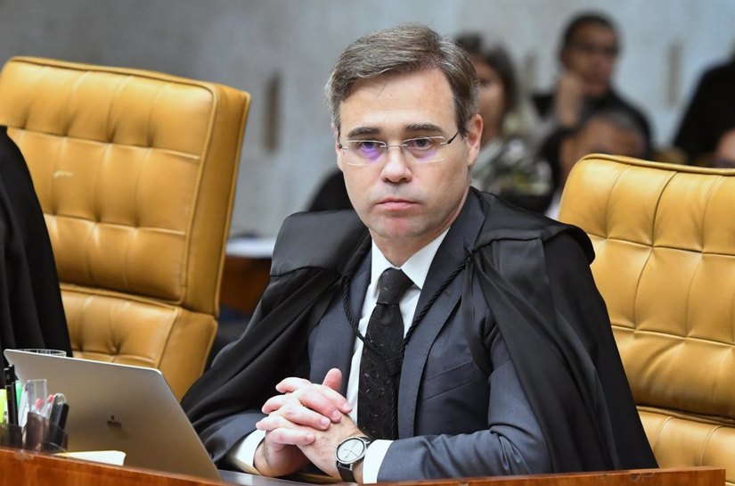 Ministro do STF, André Mendonça, marca audiência de conciliação para decidir sobre lei do transporte zero em MT