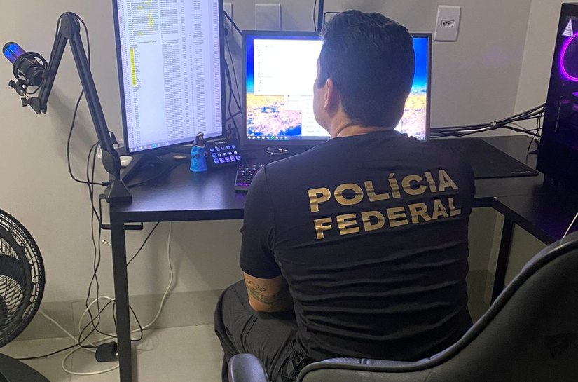 Veja Fotos: PF faz Operação contra crimes sexuais envolvendo crianças e adolescentes em MT