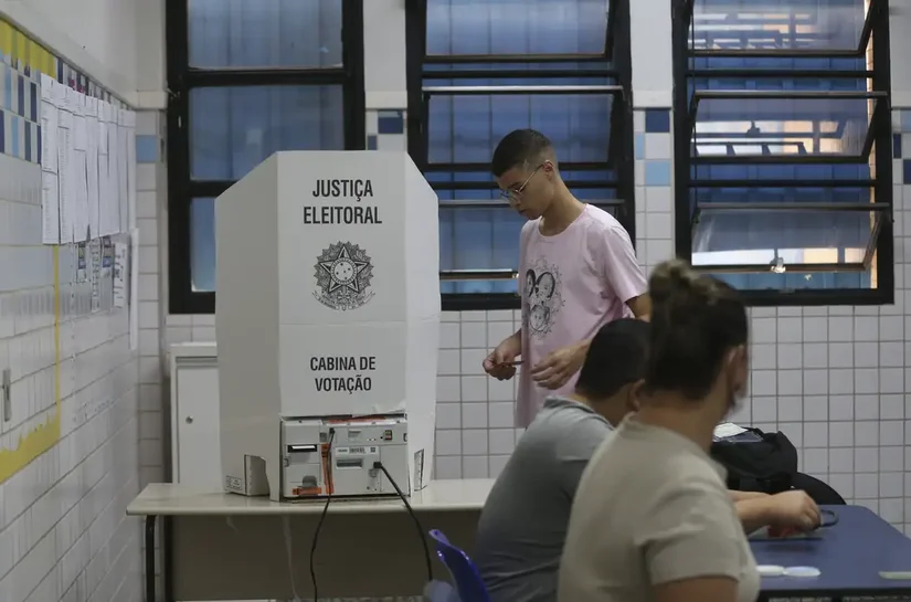 Saiba como a urna eletrônica garante a soberania do voto