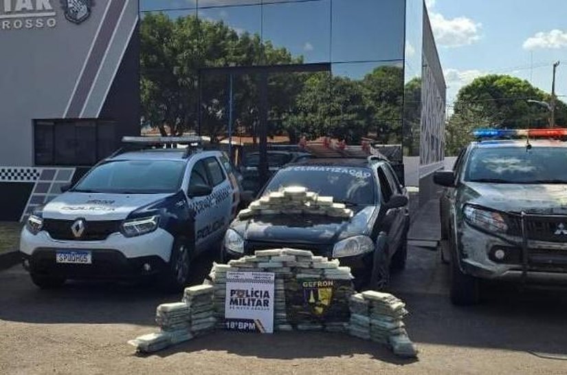 PM e Gefron apreendem 112 tabletes de pasta base de cocaína e causam prejuízo de R$ 2,2 milhões às facções