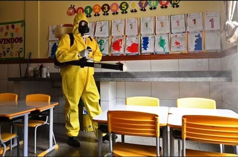 Volta às aulas: escolas enfrentam abandono de crianças que ainda não aprenderam a ler, indica estudo sobre educação na pandemia