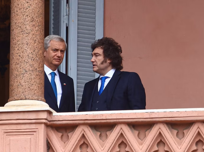 O Estreito de Magalhães desencadeia o primeiro conflito diplomático entre os aliados Kast e Milei