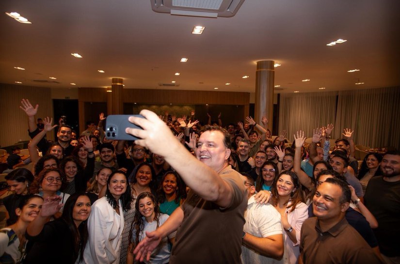 Max Russi quebra tabu histórico e consolida apoio dos servidores da Assembleia