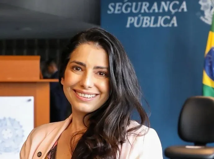 Ministra que proibiu púlpito vazio em debate trabalhou no governo Lula