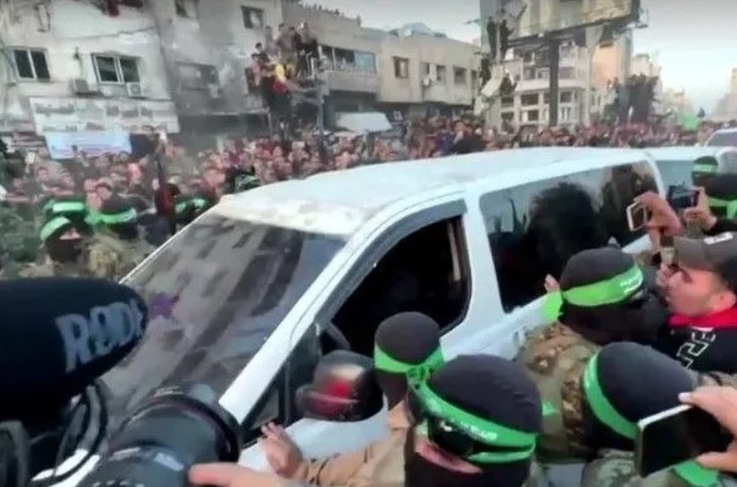 Israel e Hamas trocam acusações sobre violação do acordo de cessar-fogo