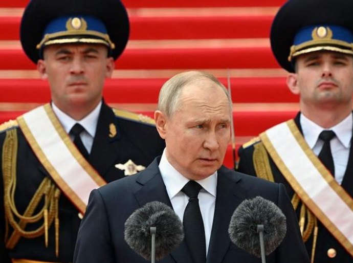 O que há por trás das aparições de Putin depois do motim do grupo Wagner