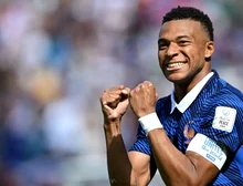 Mbappé marca dois e amplia números impressionantes em Copas do Mundo