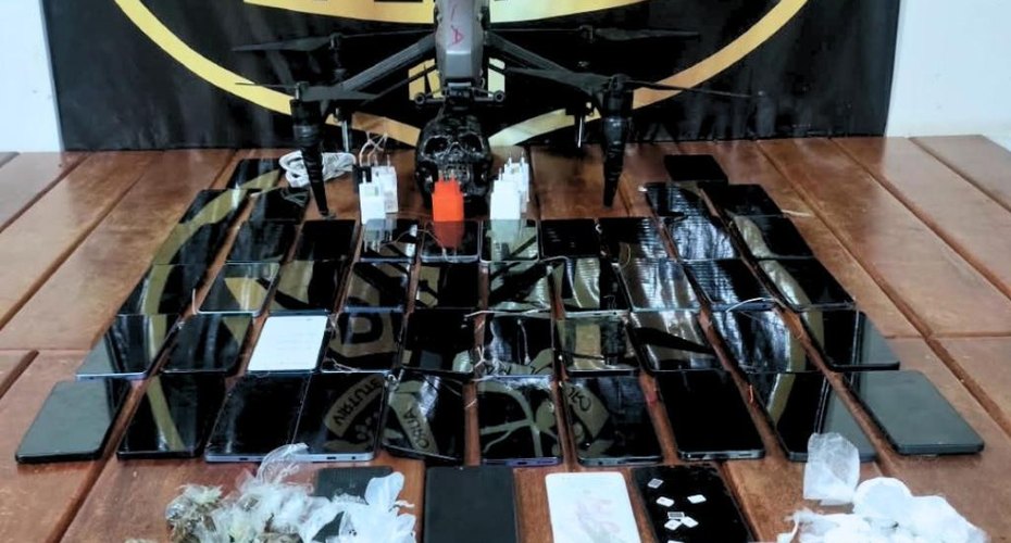 Polícia Penal abate drone e apreende celulares e drogas durante revista na Penitenciária Mata Grande
