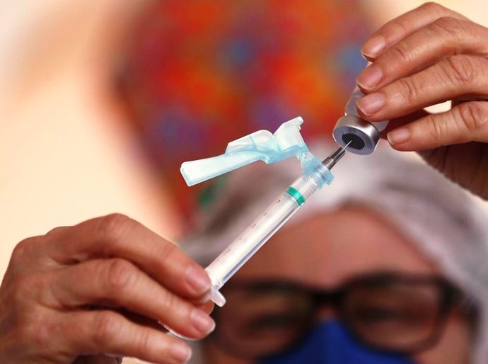 Brasil registra 19,68 milhões de casos de covid-19 e 549,92 mil mortes