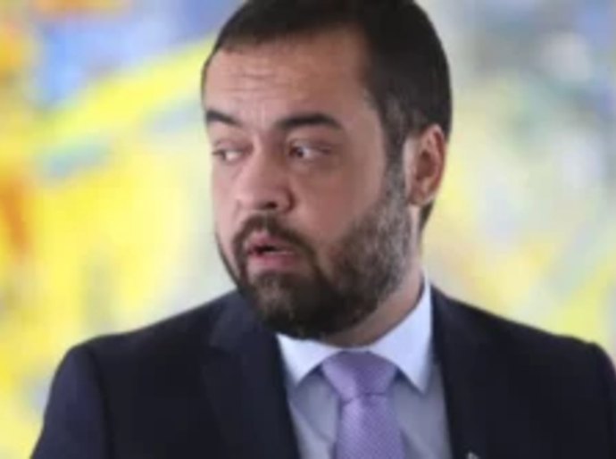 Ex-governador do RJ, Cláudio Castro é alvo de operação da PF