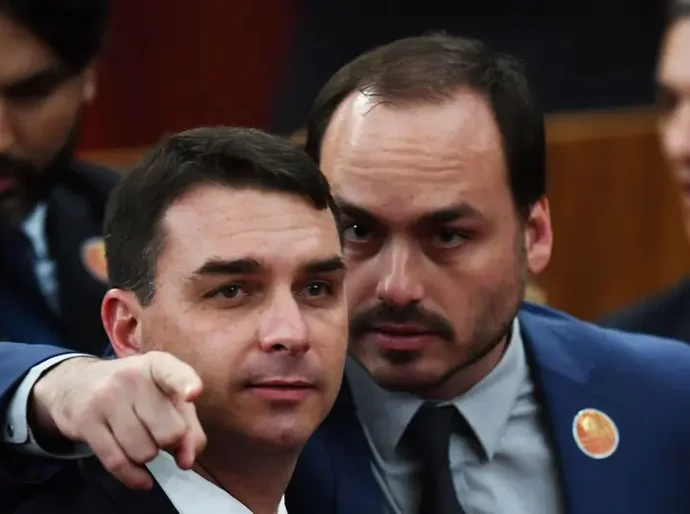 As reações de aliados e opositores de Bolsonaro à transferência para a Papudinha