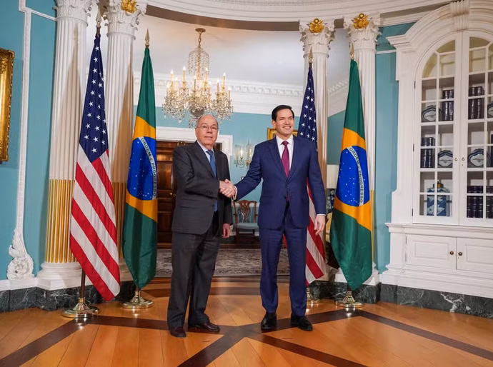 Vieira conversa com Rubio sobre ida de Lula a Washington; governo quer barrar classificação de facções como terroristas