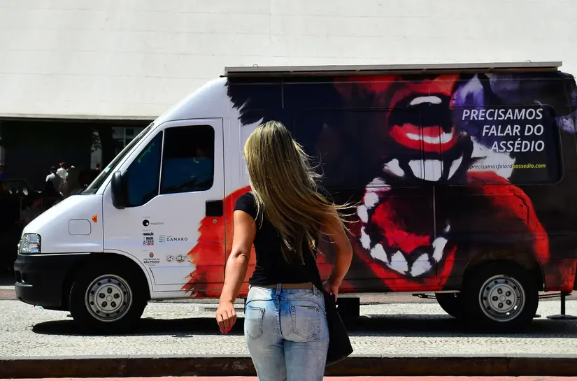 Assédio no trabalho: saiba como reunir provas para denunciar crime