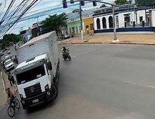“Não percebi o atropelamento”, diz motorista de caminhão que matou ciclista em Cuiabá