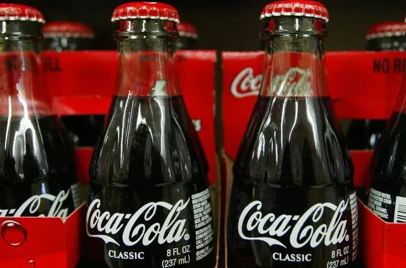 Como Trump quer mudar receita da Coca-Cola nos EUA
