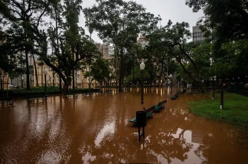 Chuvas no RS: nível do Guaíba passa de 5 metros em Porto Alegre