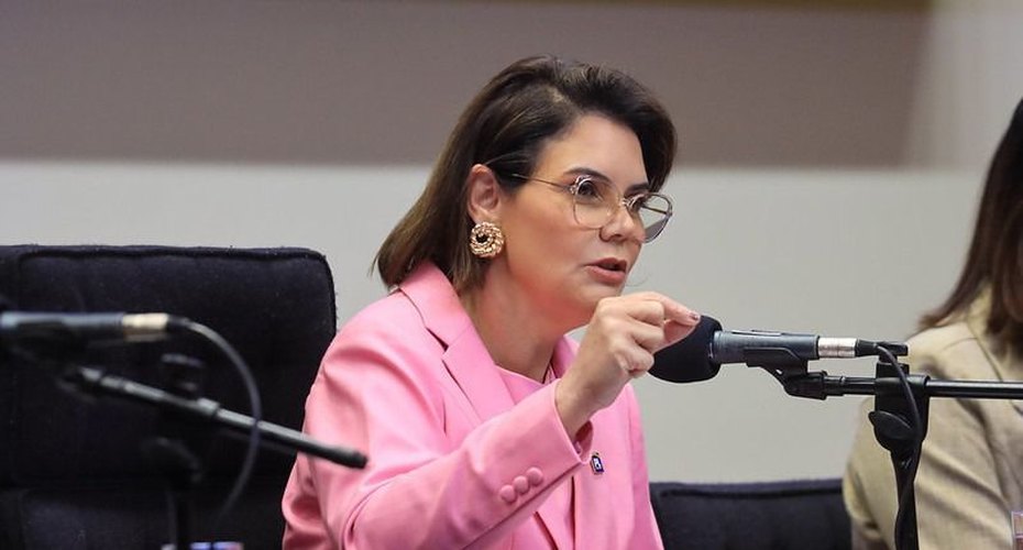 Troca no INSS expõe crise e reforça impacto das revelações da CPMI, diz Coronel Fernanda