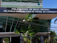 Polícia Civil e Vigilância Sanitária apreendem cigarros eletrônicos em tabacaria de Várzea Grande