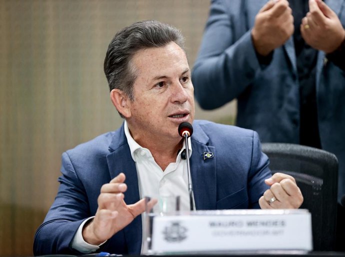 Governador determina revisão de consignados de servidores do Estado