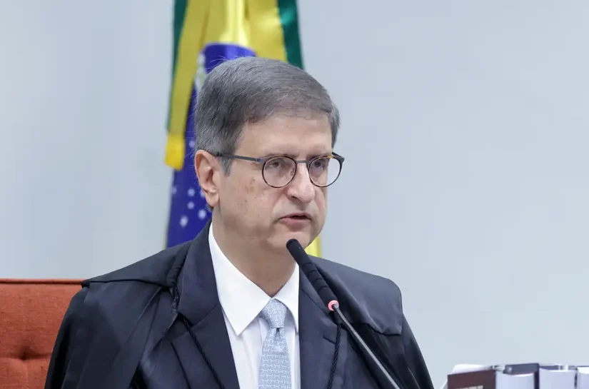 PGR apresenta parecer contrário à prisão domiciliar para Bolsonaro