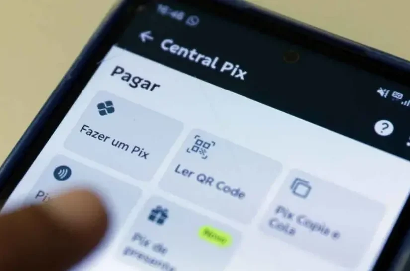 Como é a nova regra do Pix que pode ajudar a inibir golpes