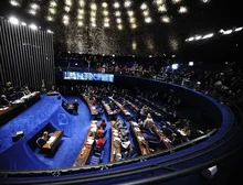 Bancada do PT resiste a emenda para reduzir maioridade penal